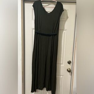 Dark Green Sleeveless Maternity Dress
